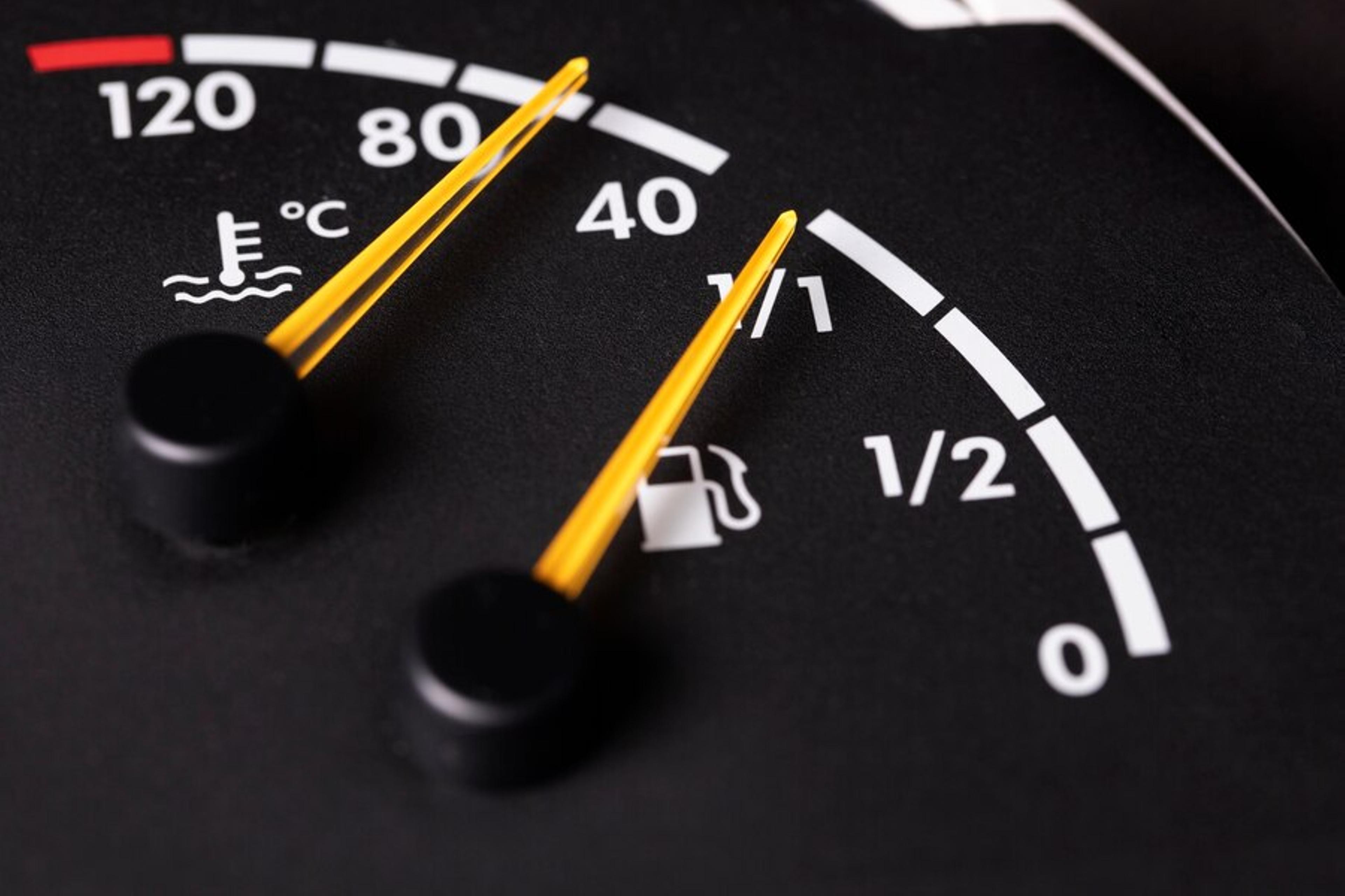 Maximizing Fuel Efficiency: Tips for Hotshot Drivers